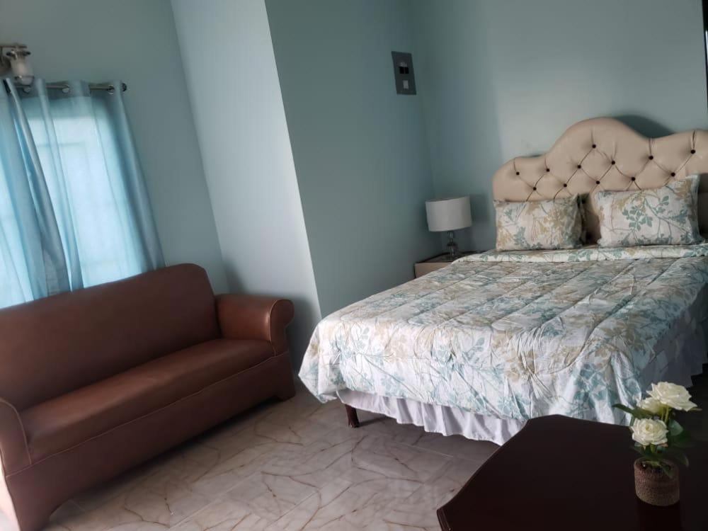 Dela De-Rose Guest House Negril Jamaica מראה חיצוני תמונה