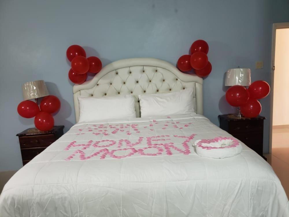 Dela De-Rose Guest House Negril Jamaica מראה חיצוני תמונה