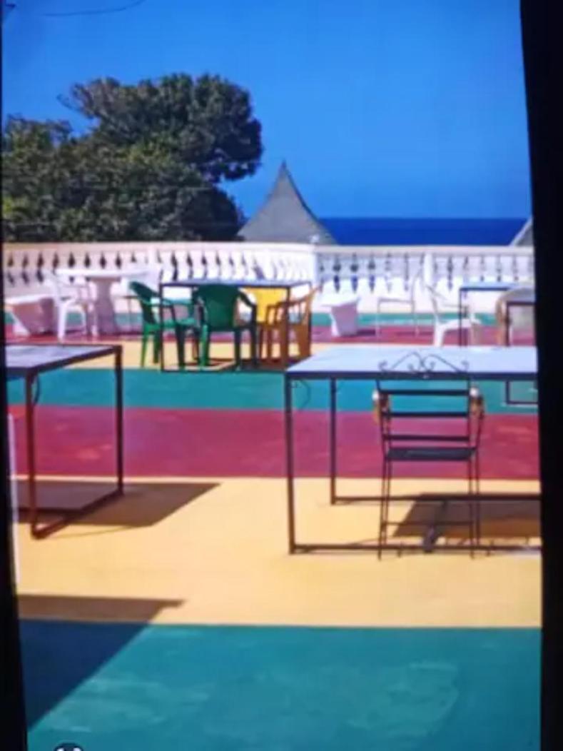 Dela De-Rose Guest House Negril Jamaica מראה חיצוני תמונה
